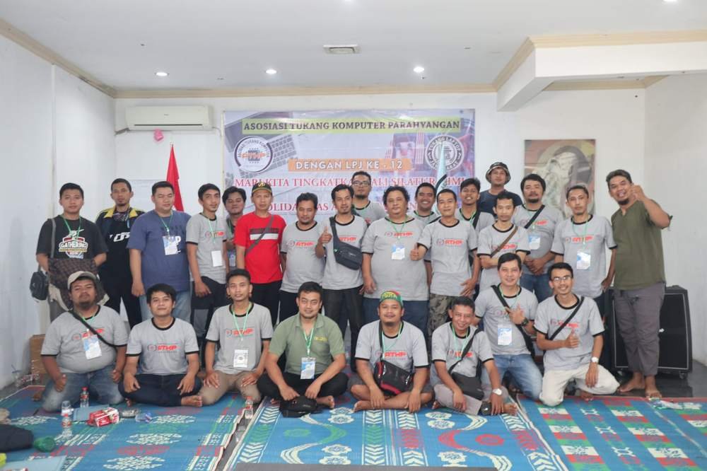 Peserta silaturahmi Asosiasi Tukang Komputer Parahyangan (ATHP) edisi LPJ ke-12